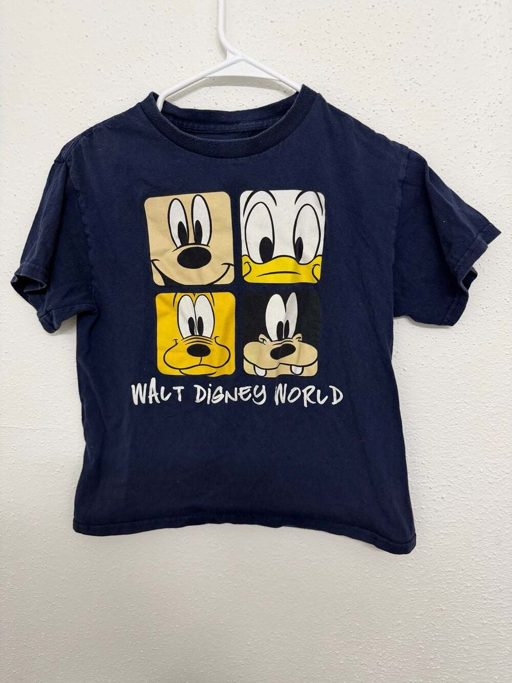 Disney Walt Disney World Character Faces T-Shirt Navy Blue Size M